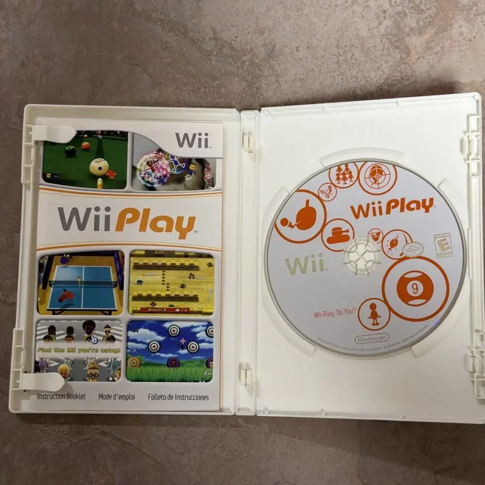 Wii Play Game Complete CIB (Nintendo Wii, 2006) Complete with Manual Tested